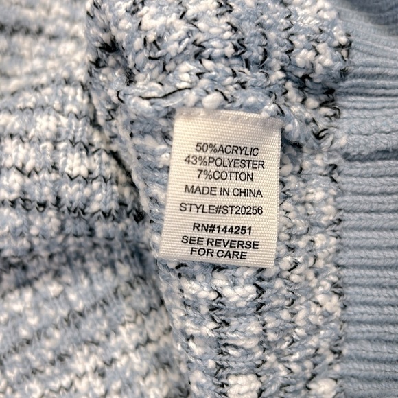 Jessica Simpson Women’s Sweet Powder Blue Tweed Style Button Front Cardigan / XS - Picture 6 of 6